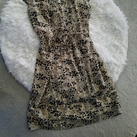 H&M Dress - Picture 2 of 11